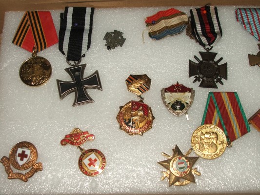 04 Mix of WWI Medals.JPG